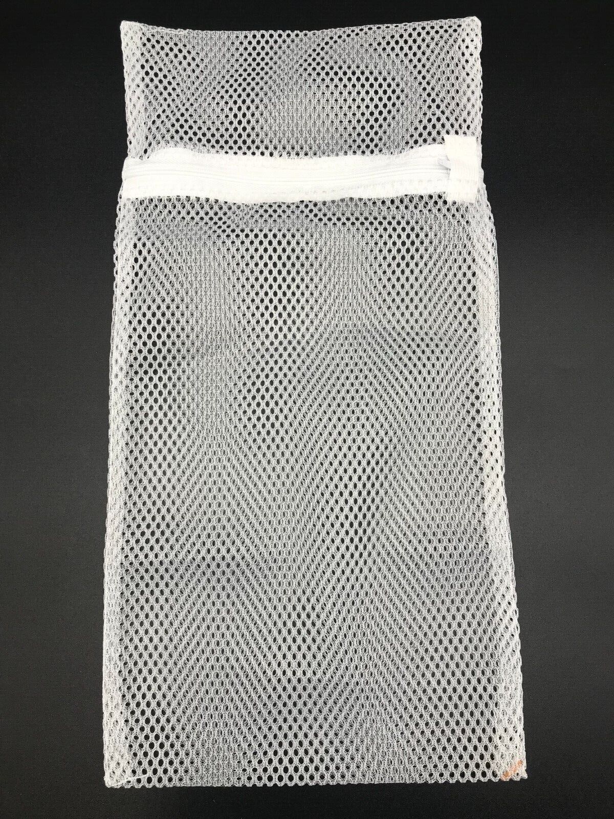 WASHING MACHINE NET NETS BAGS ZIPPED MESH UNDERWARE SOCKS CLOTHES LINGERIE 422